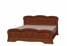 Кровати из массива в Советском